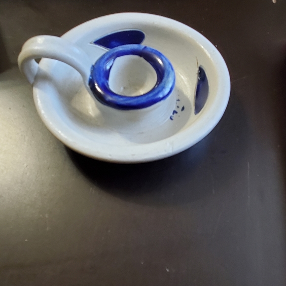 Williamsburg Salt Glaze Pottery Set of Candleholder and Small Pot - Picture 15 of 15